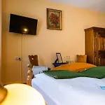 Werdenfelser Hof Hotel 3*