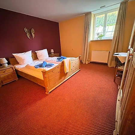 Hotel Werdenfelser Hof 3*