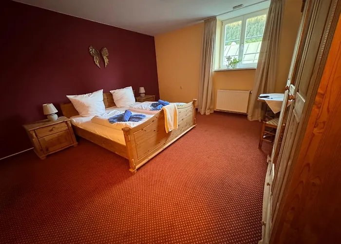 Отель Werdenfelser Hof 3*